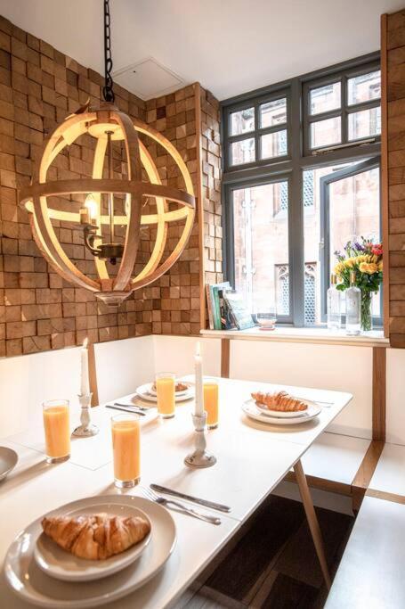 City Superhost: Luxury Deansgate Townhouse Manchester Kültér fotó
